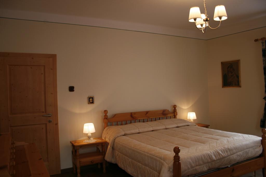 Casa Basilio Apartment Predazzo Room photo